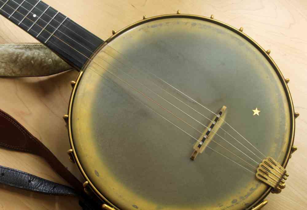 Detail of Brad Kolodner's banjo
