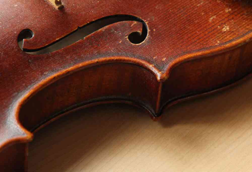 Detail of Pete Sutherland's fiddle